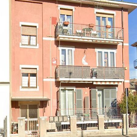 Appartamento Privato A Piacenza Con 3 Camere Matrimoniali Exterior foto