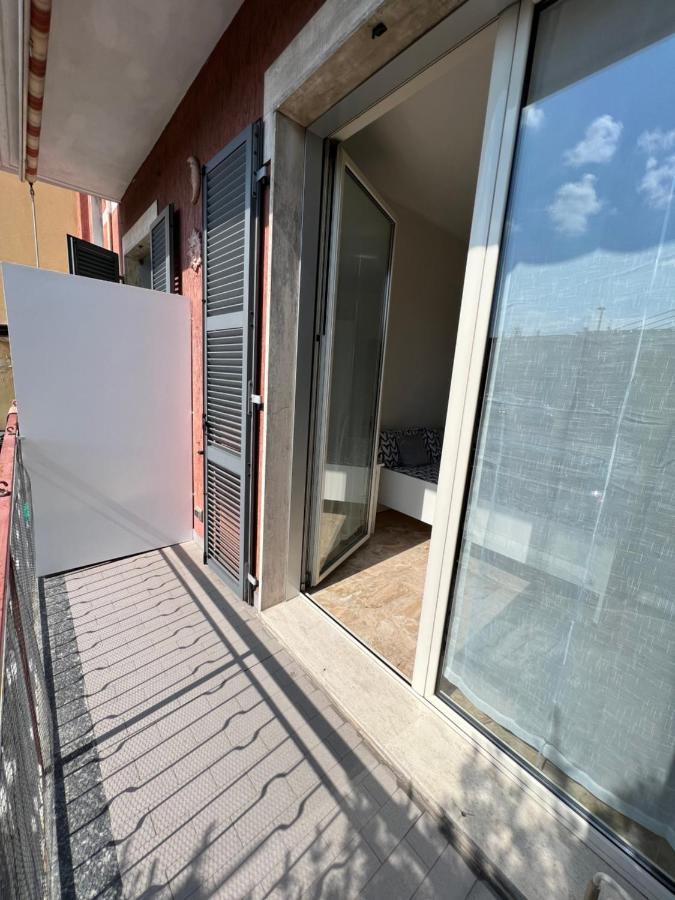 Appartamento Privato A Piacenza Con 3 Camere Matrimoniali Exterior foto